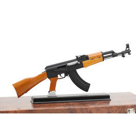 AK 47 Kalashnikov Dekowaffe Ma&szlig;stab 1 : 2,05 