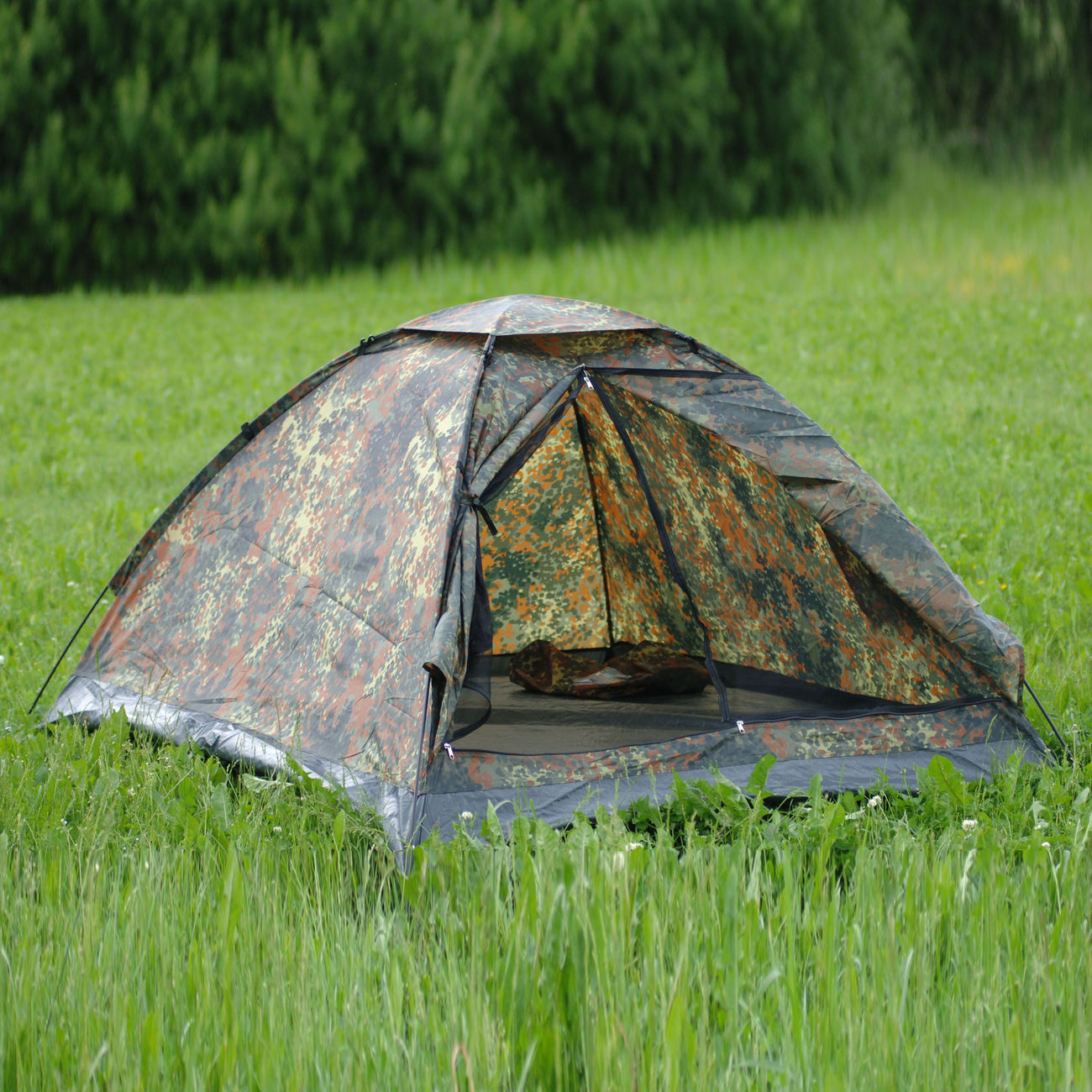 Mil-Tec Zelt für 2 Personen Iglu Standard flecktarn