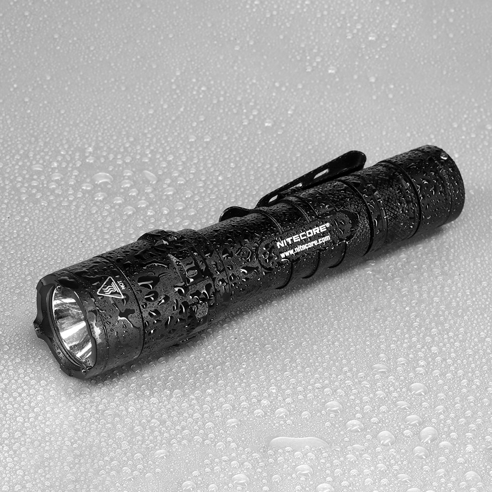 Nitecore LED Taschenlampe P20 V2 1100 Lumen schwarz Bild 2
