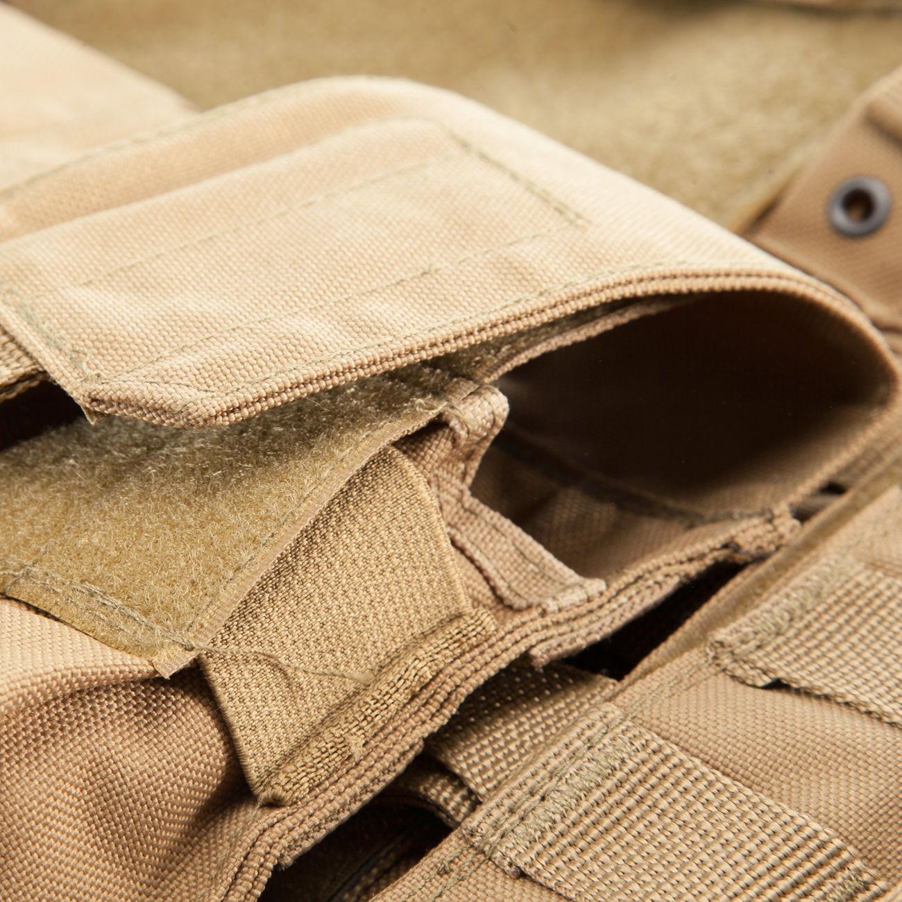 101 INC. Raptor Tactical Vest sand Bild 4