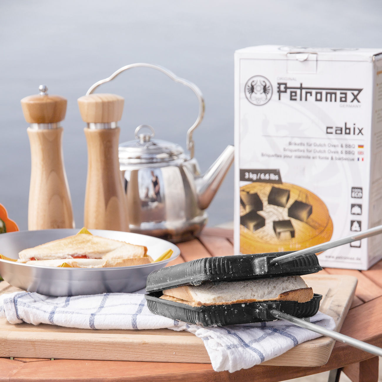 Petromax Sandwicheisen Bild 1