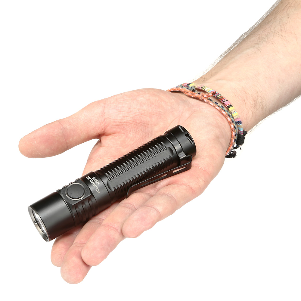 Klarus LED Taschenlampe G15 4000 Lumen inkl. Handschlaufe, Gürtelclip Bild 3