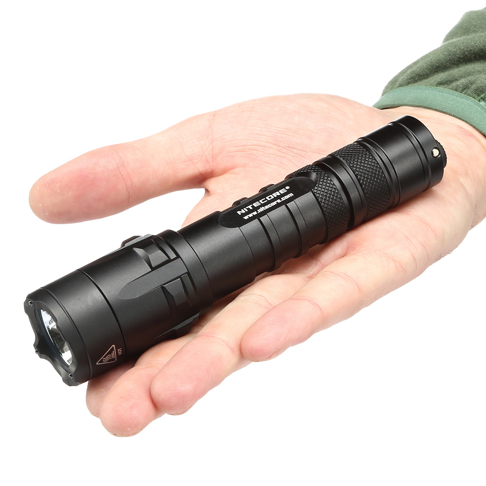Nitecore LED-Lampe P20UV V2 1000 Lumen mit UV-Funktion schwarz inkl. Tactical Holster Bild 1