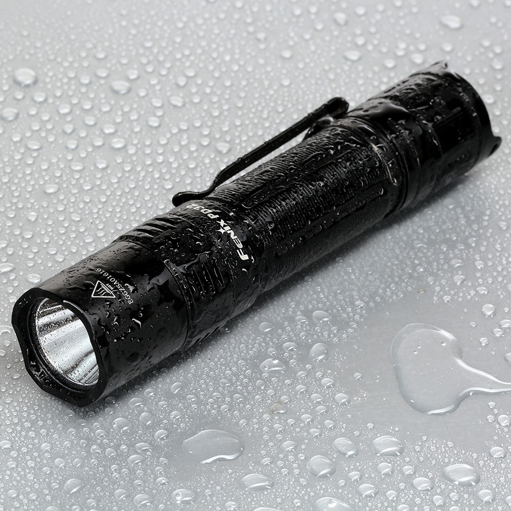 Fenix LED Taschenlampe PD32 V2.0 1200 Lumen schwarz Bild 1