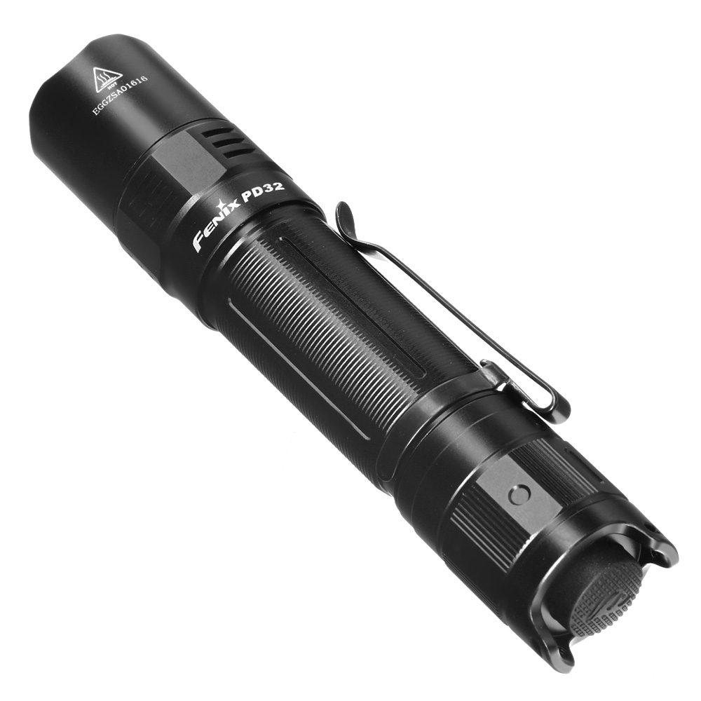 Fenix LED Taschenlampe PD32 V2.0 1200 Lumen schwarz Bild 1