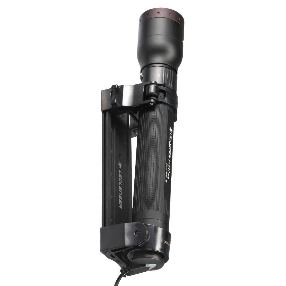 LED Lenser LED-Taschenlampe P17R Core 1200 Lumen inkl. Wand- und Grtelhalterung schwarz Bild 1