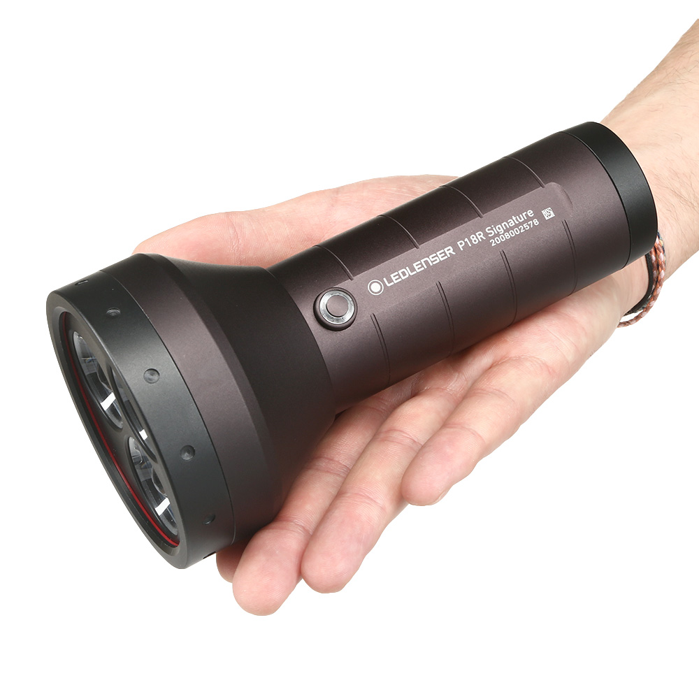 LED Lenser LED-Taschenlampe P18R Signature 4500 Lumen inkl. Akku schwarz Bild 1