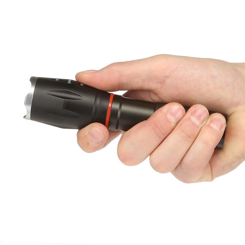 LED-Taschenlampe CQB mit Zoom Aluminium schwarz Bild 1