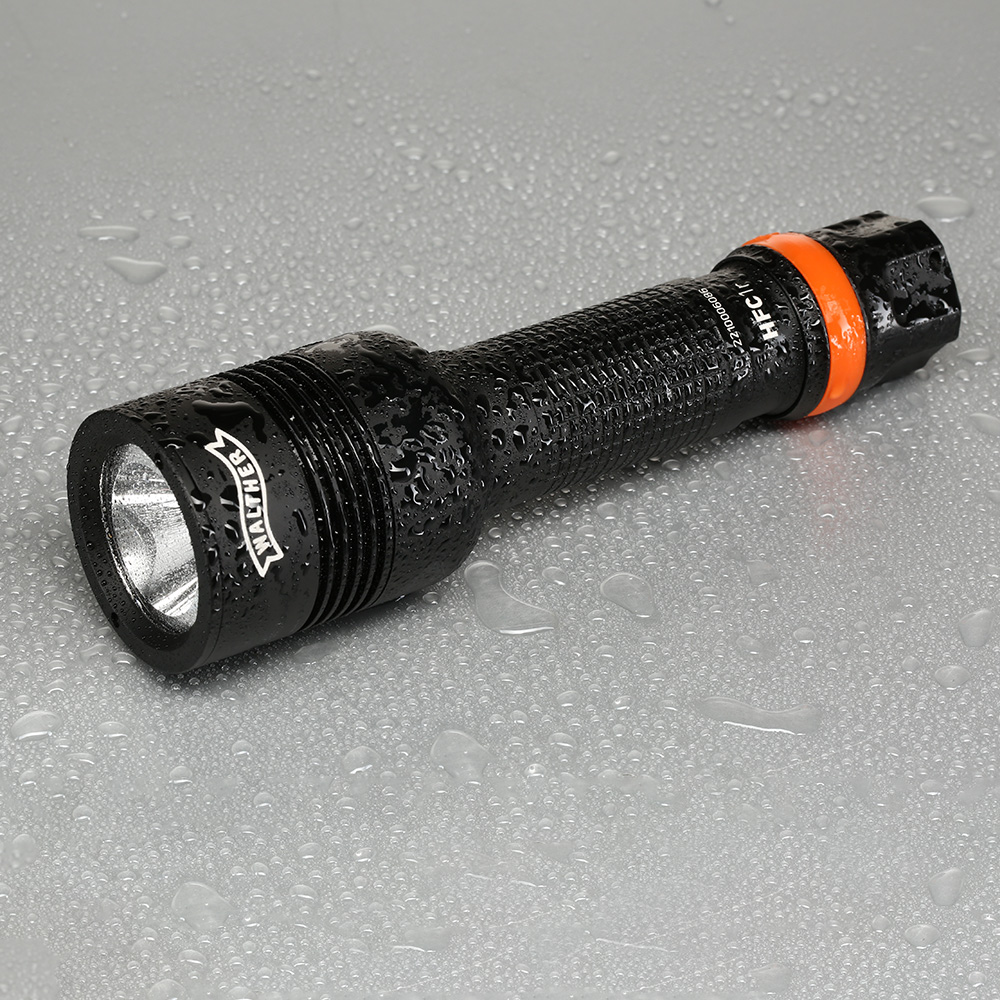 Walther LED Taschenlampe HFC1r 1000 Lumen mit Rotlicht schwarz inkl. Handschlaufe, Gürteltasche und Gürtelclip Bild 1