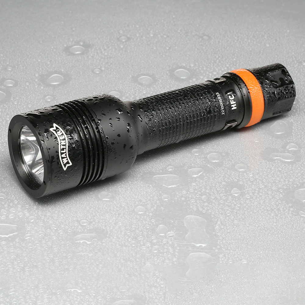 Walther LED Taschenlampe HFC1 1000 Lumen mit Rotlicht schwarz inkl. Handschlaufe, Grteltasche und Grtelclip Bild 1