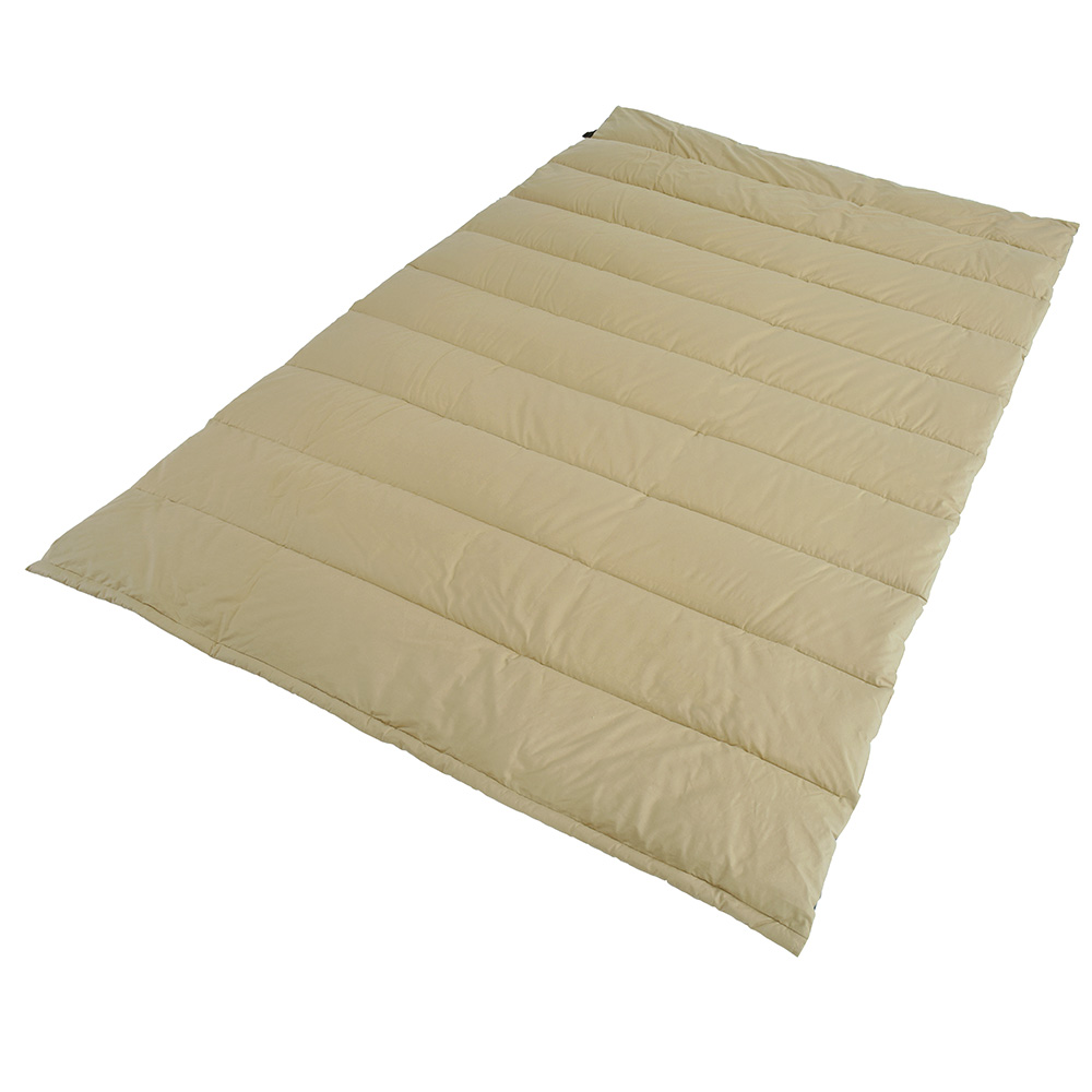 Tovaglia Di Natale In Carta Impermeabile 220x140 Cm – Tema Agrifoglio, 100% Riciclabile Per Eventi E Cenoni