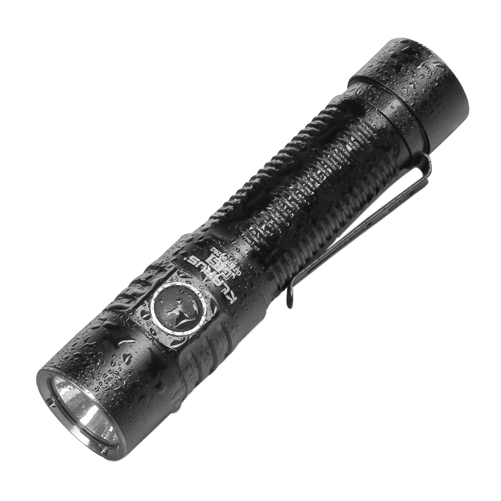Klarus LED Taschenlampe G15 V2 4200 Lumen schwarz mit Powerbankfunktion  inkl. Akku, Ladekabel und Handschlaufe kaufen