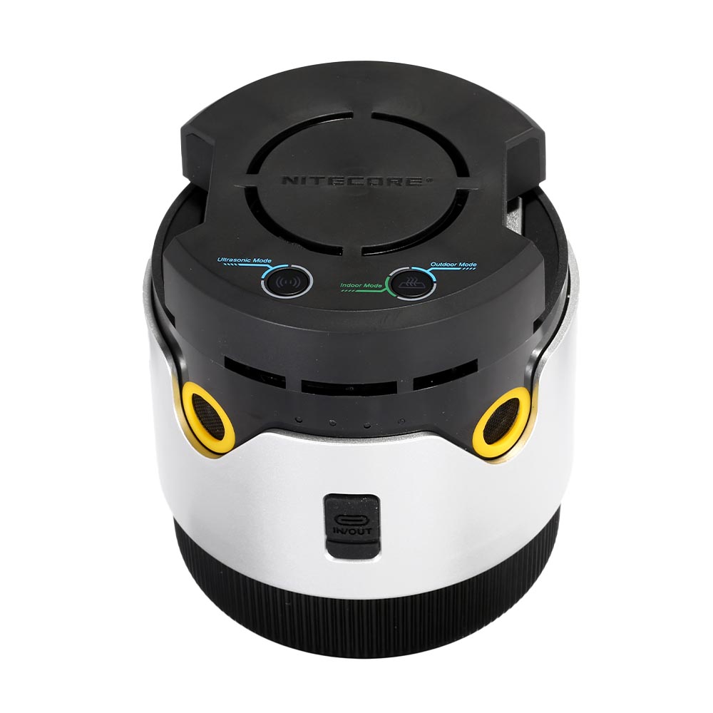 Nitecore Mckenabwehrgert EMR30 akkubetrieben mit Powerbank-Funktion silber Bild 1