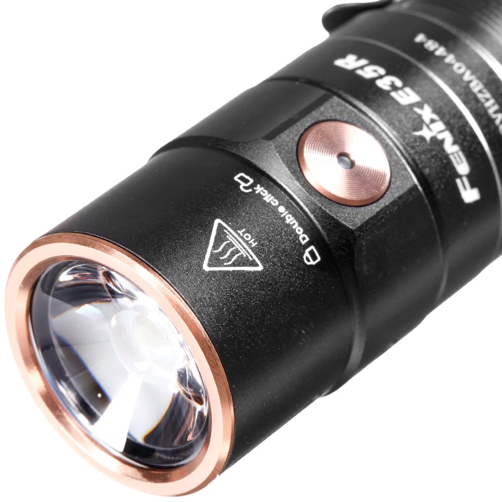 Fenix LED Taschenlampe E35R 3100 Lumen schwarz inkl. Grtelclip, USB-C Ladekabel und Handschlaufe Bild 8