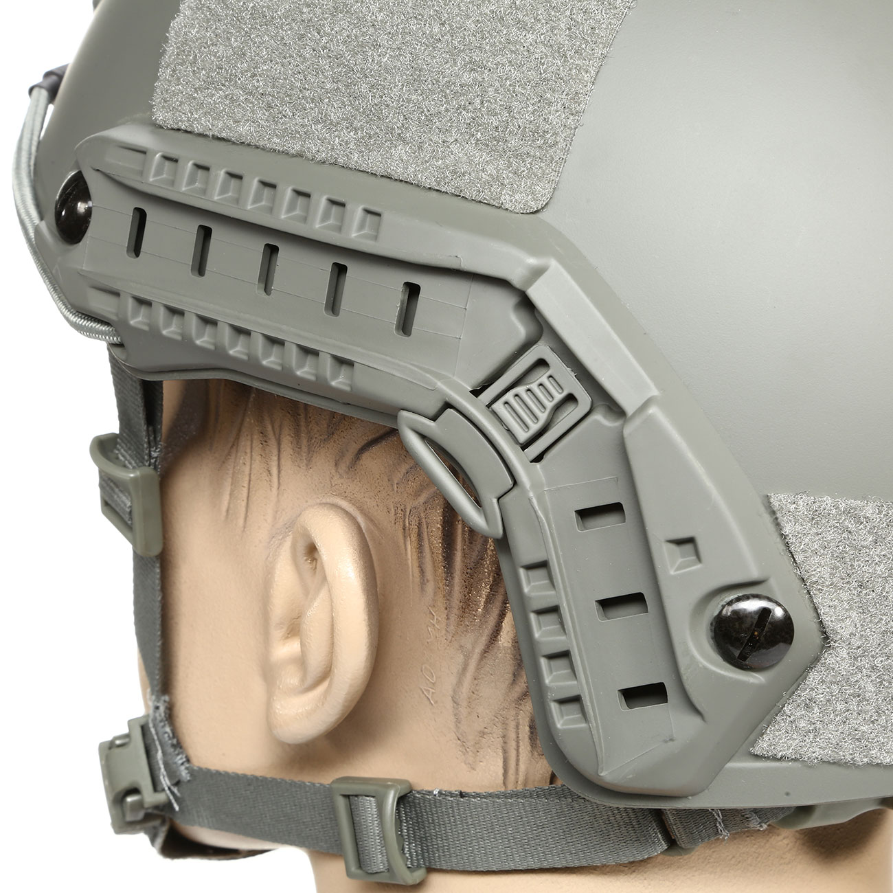 nHelmet Airsoft Helm FAST Standard Railed mit NVG Mount Foliage Green Bild 7