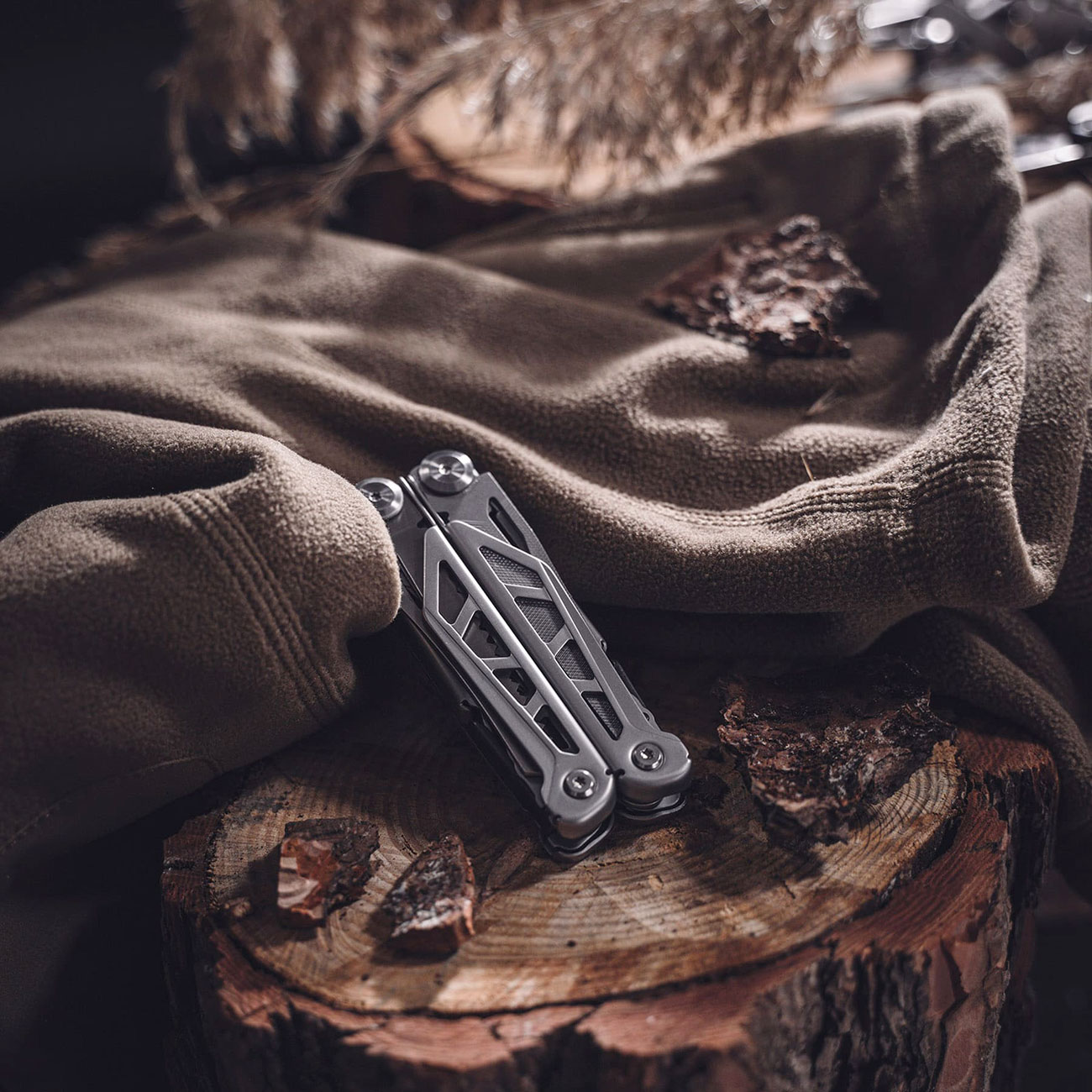 Tac Maven Multitool Gunnar silber inkl. Grteltasche Bild 10