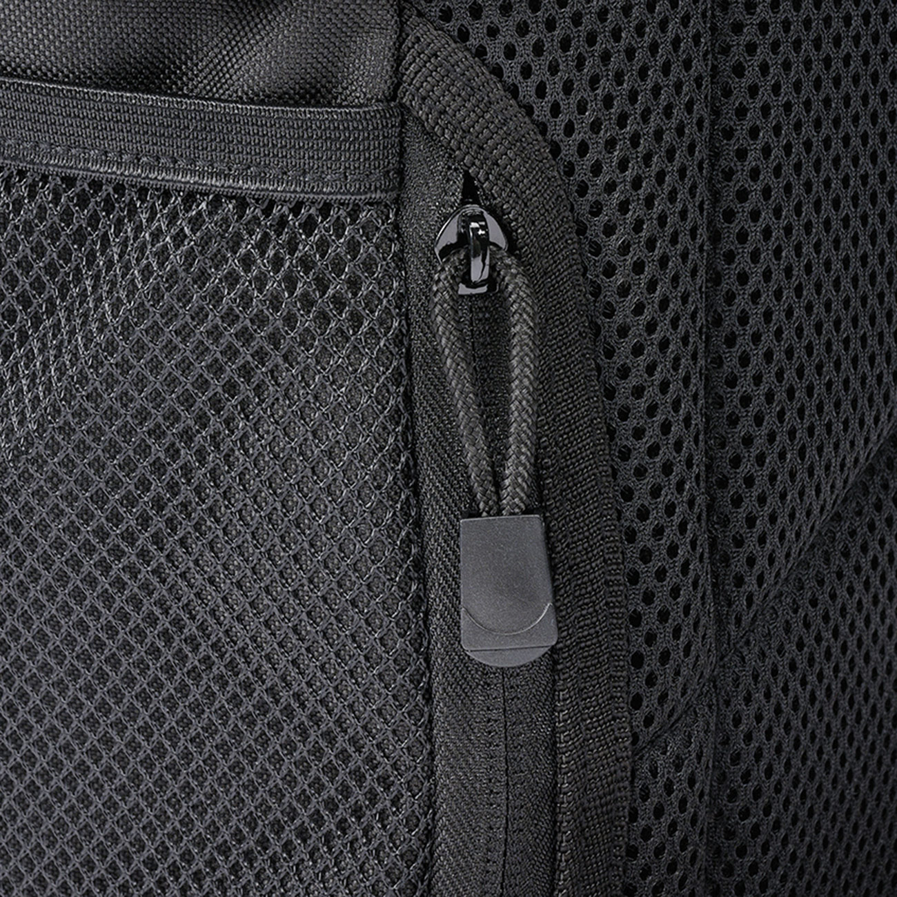 Brandit Rucksack Cooper Rolltop 20 L schwarz Bild 7