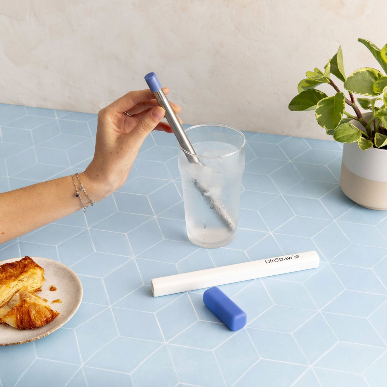 LifeStraw Wasserfilter-Strohhalm Sip stormy blue Bild 2