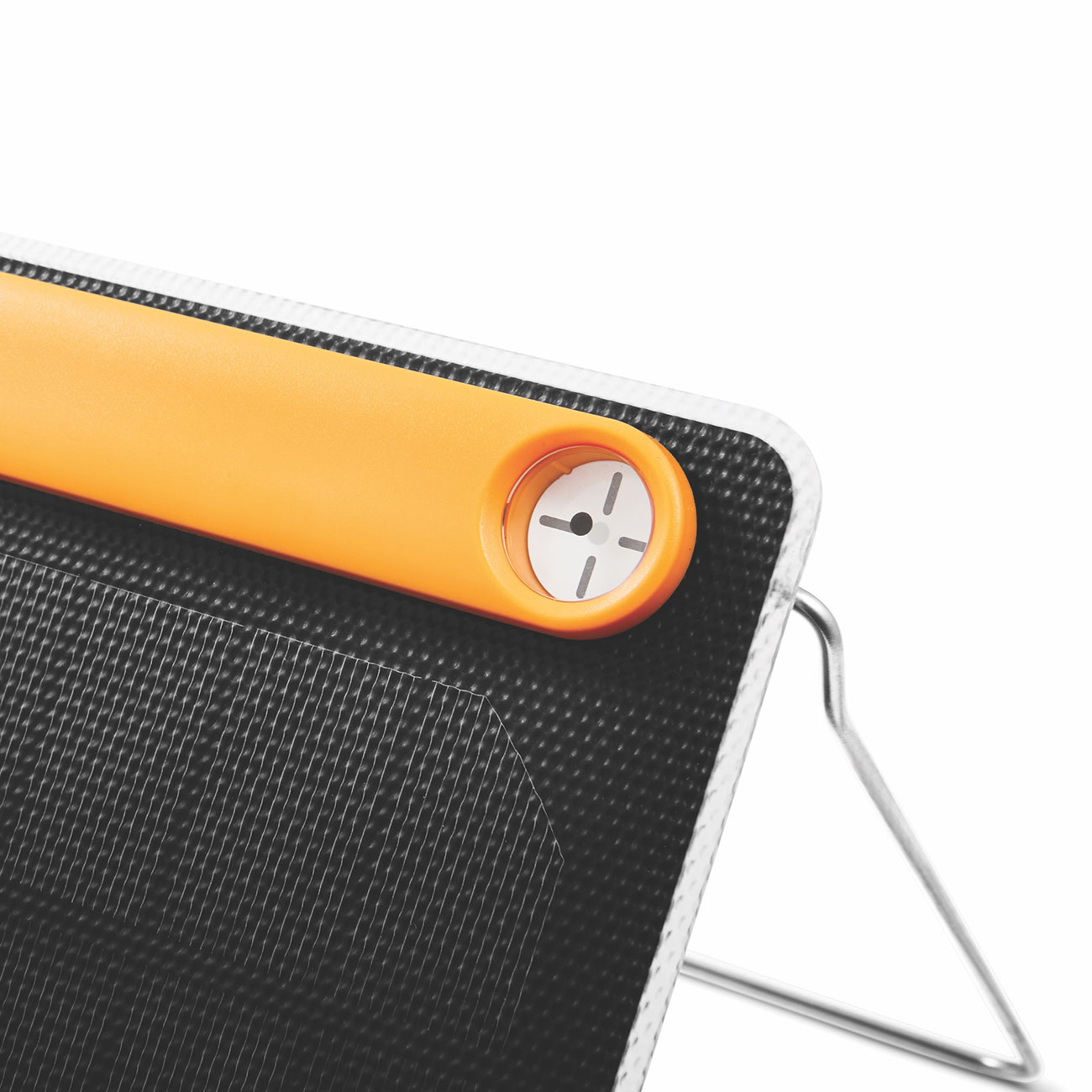 BioLite Solarpanel 10+ orange 10 Watt mit 3200 mAh Akku Bild 2