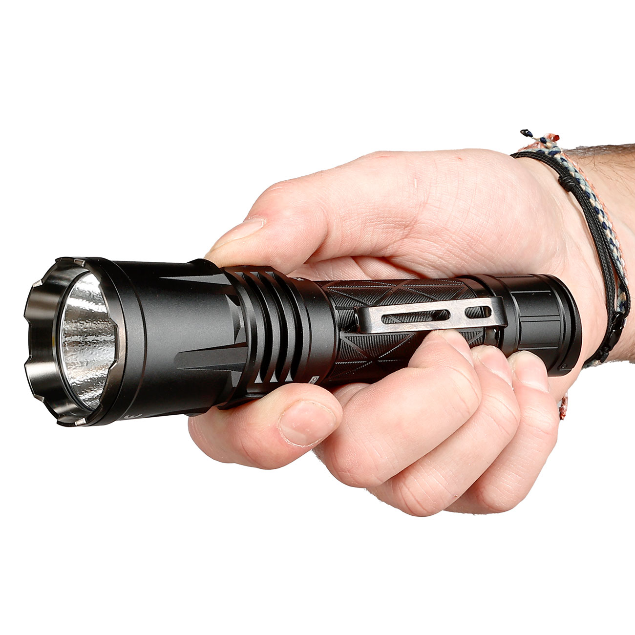 Klarus LED-Taschenlampe XT21X Pro 4400 Lumen schwarz inkl. USB-C Ladekabel, Li-Ionen-Akku, Lanyard, Grtelclip & Nylonholste Bild 10