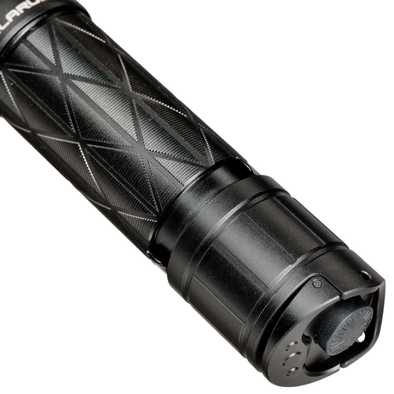 Klarus LED-Taschenlampe XT21X Pro 4400 Lumen schwarz inkl. USB-C Ladekabel, Li-Ionen-Akku, Lanyard, Grtelclip & Nylonholste Bild 8
