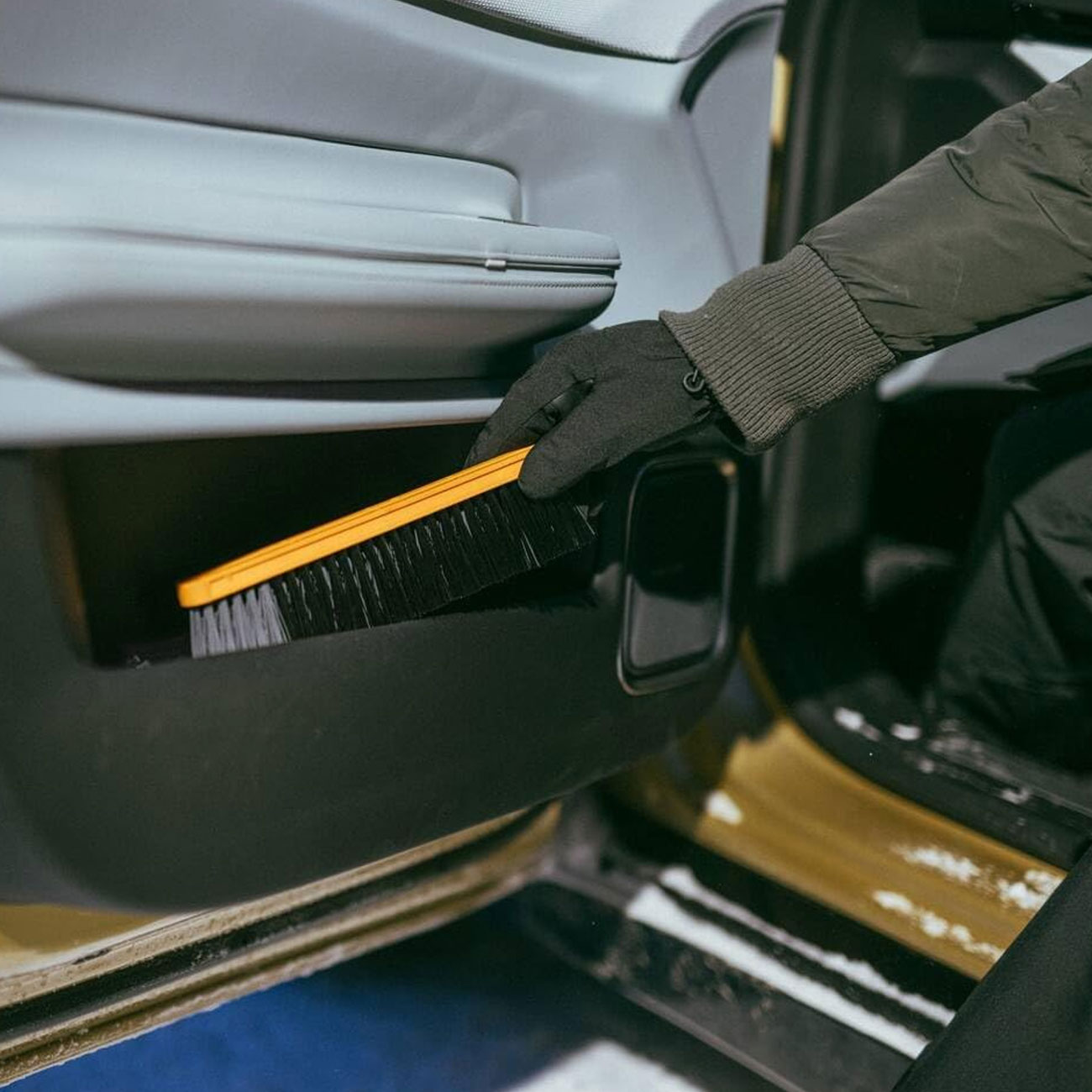 Fiskars Teleskop Auto Schneebrste und Duo Eiskratzer mit harter und weicher Kante Bild 5