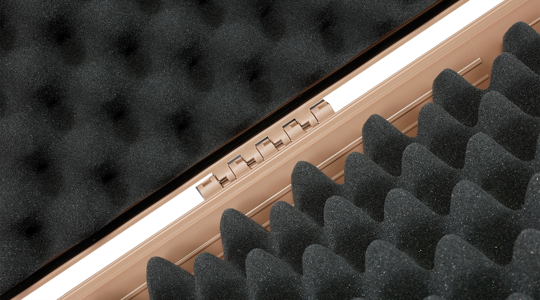 Nuprol Large Hard Case Waffenkoffer / Trolley 109 x 39,5 x 16 cm Waben-Schaumstoff tan - Velcro Edition Bild 6