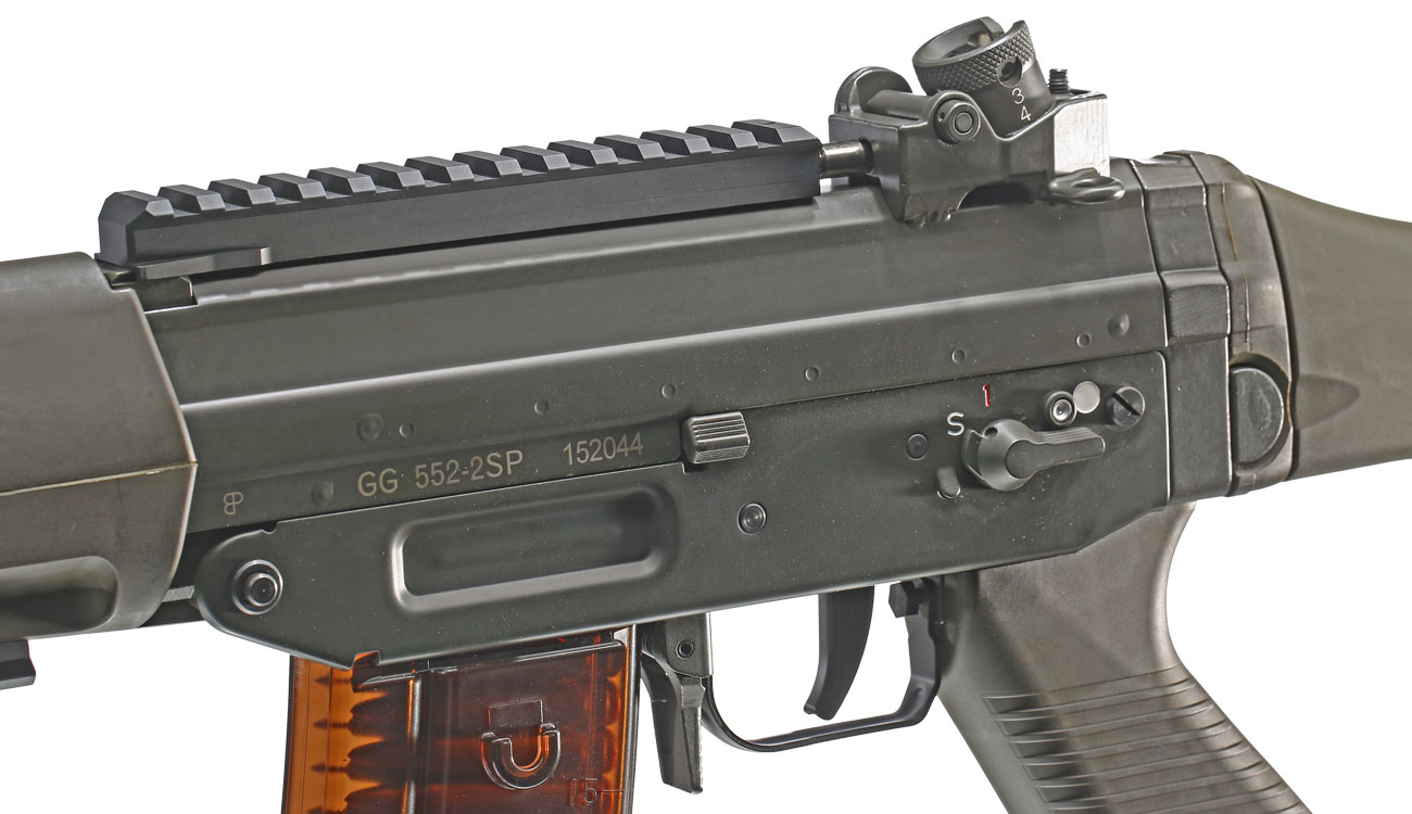 G&G 552 Vollmetall S-AEG 6mmBB oliv / schwarz Bild 7