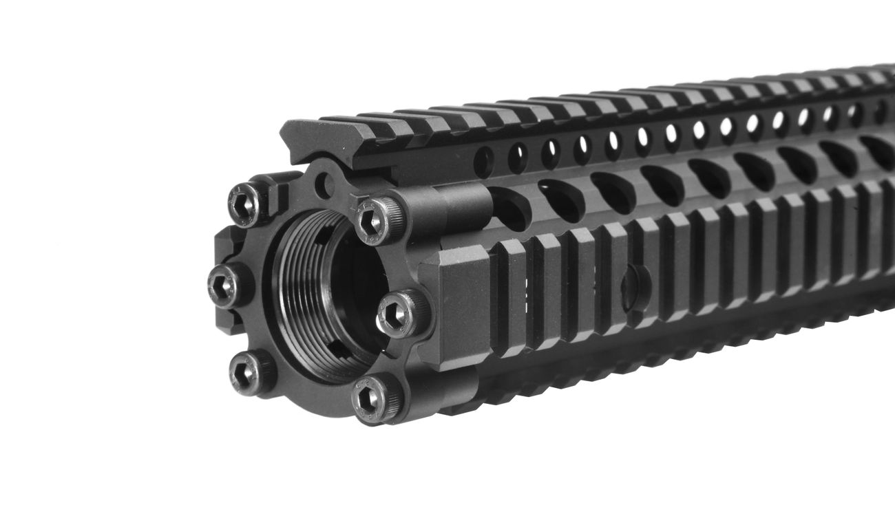 MadBull / Daniel Defense M4 Aluminium M4A1 RIS II Handguard schwarz Bild 4