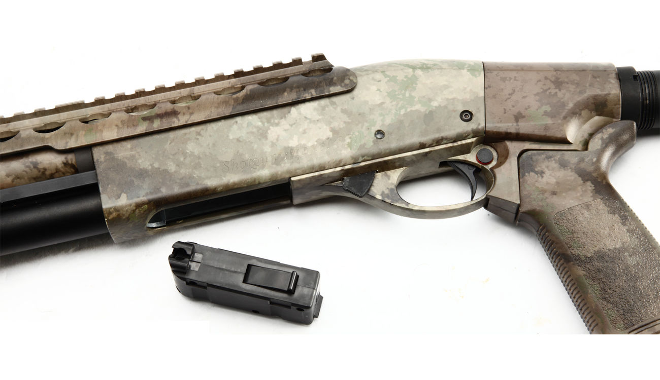Versandrcklufer G&P MagPul M870 RAS Tactical Medium Shotgun Vollmetall Springer 6mm BB A-Tacs Bild 4