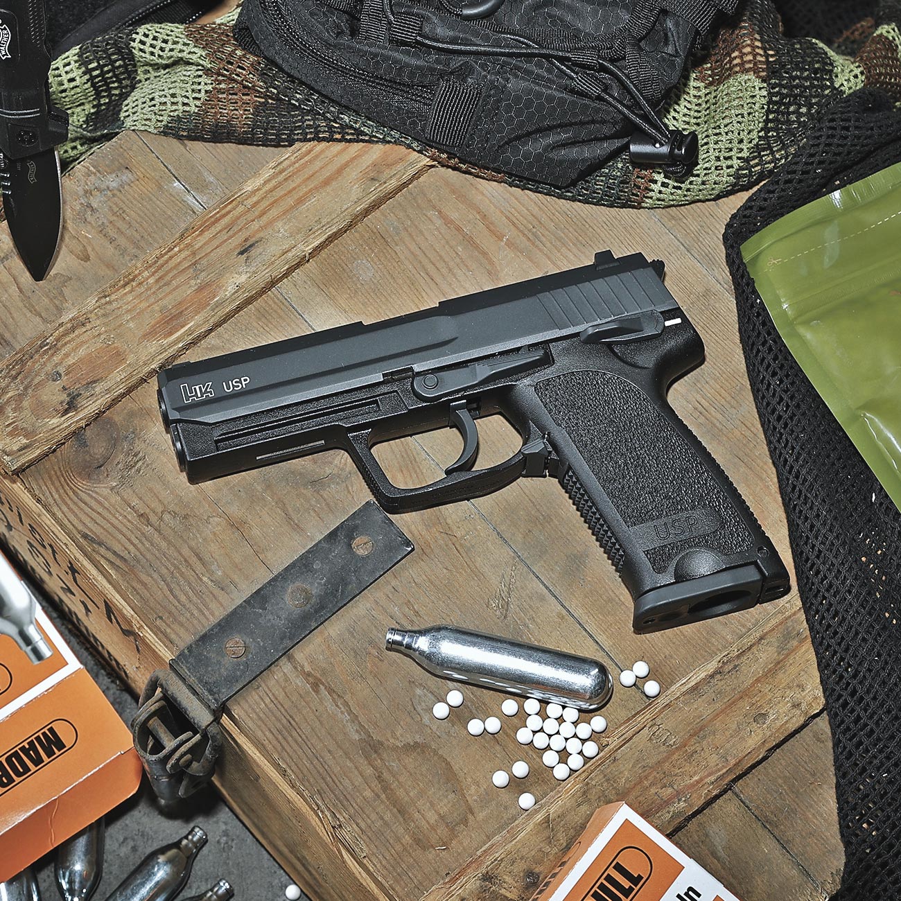 Heckler & Koch USP mit Metallschlitten CO2 BlowBack 6mm BB schwarz Bild 1