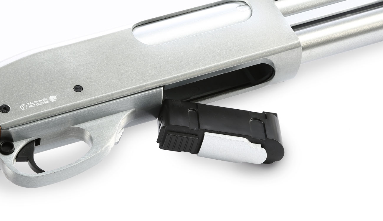 Qingliu M870 Medium-Type Shotgun Vollmetall Echtholz Springer 6mm BB silber Bild 9