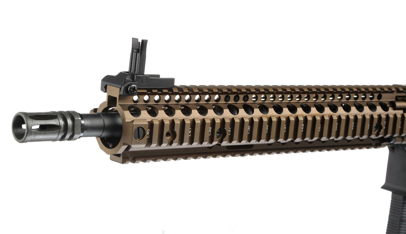 EMG Colt / Daniel Defense M4A1 RIS II Vollmetall S-AEG 6mm BB Dualtone Bild 6