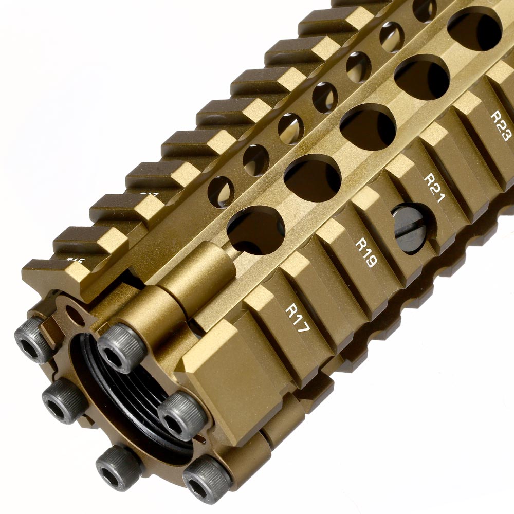 MadBull / Daniel Defense M4 Aluminium M4A1 RIS II Handguard Tan Bild 7