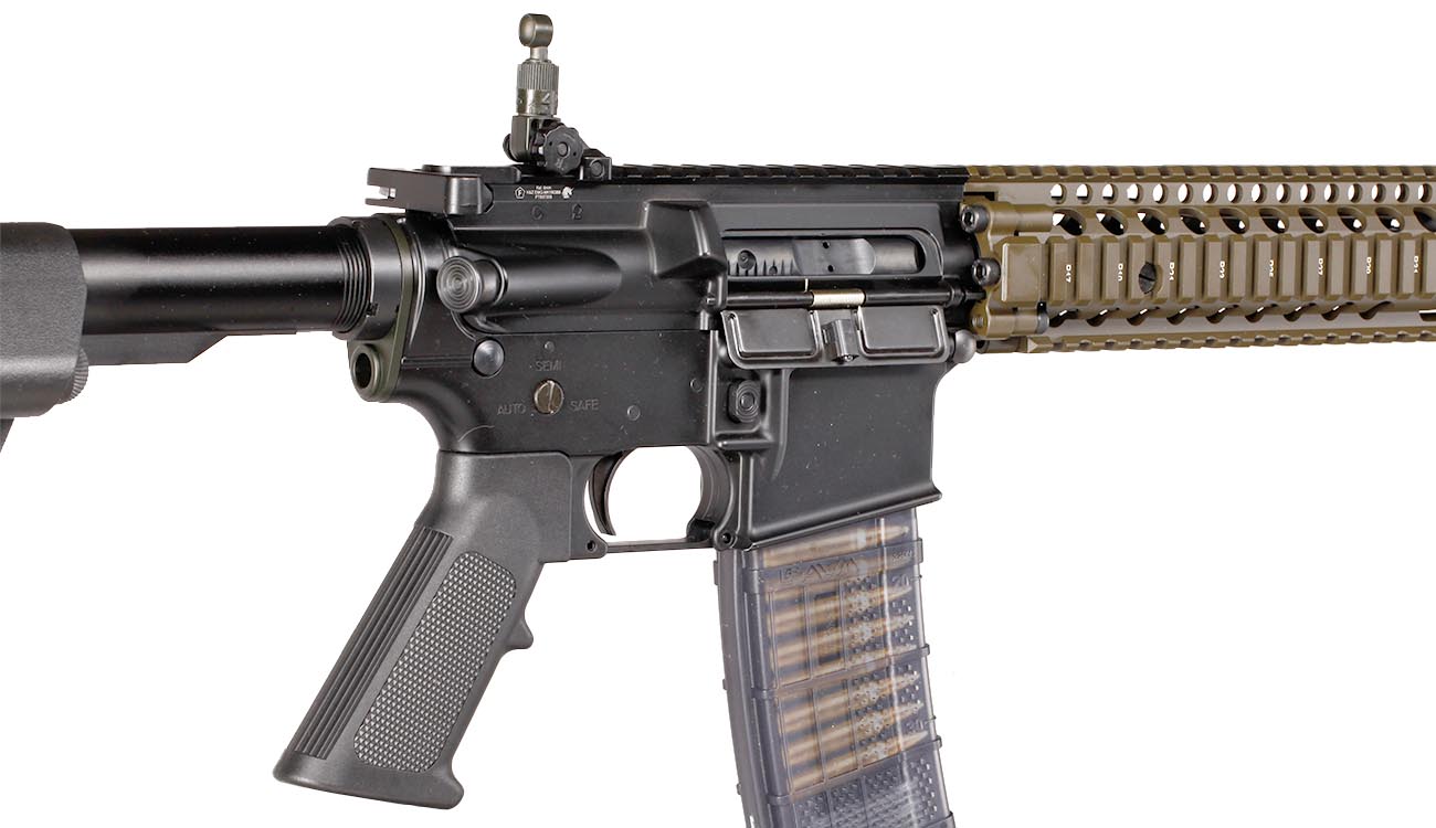 EMG / Cyma Colt MK18 MOD1 Vollmetall CGS T8-System Gas-Blow-Back 6mm BB Dualtone Bild 9