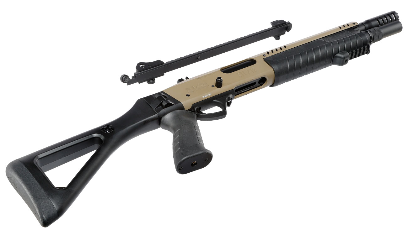 CYMA / BO Manufacture Fabarm STF12 Compact 11 Zoll Vollmetall Pump Action Gas Shotgun 6mm BB Flat Dark Earth Bild 7