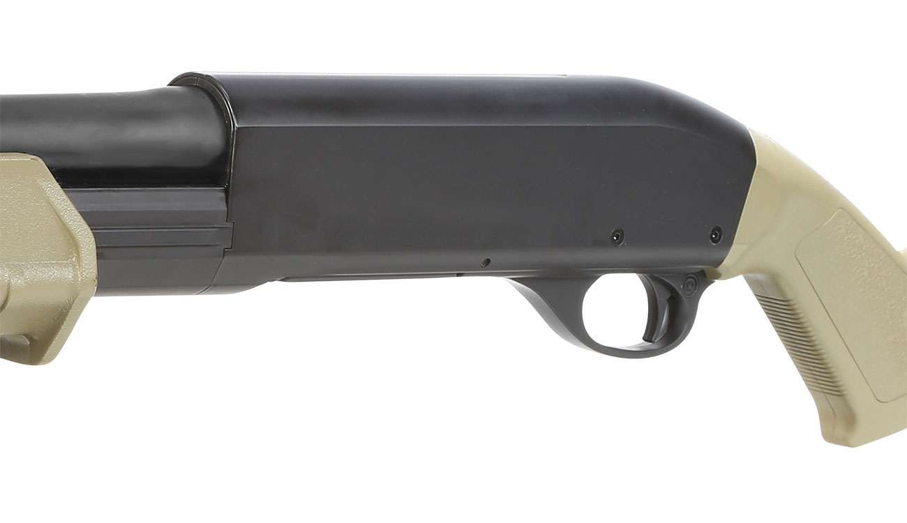 Cyma M870 MP-Style Shotgun Medium-Type Tri-Barrel Vollmetall Springer 6mm BB Dark Earth Bild 7