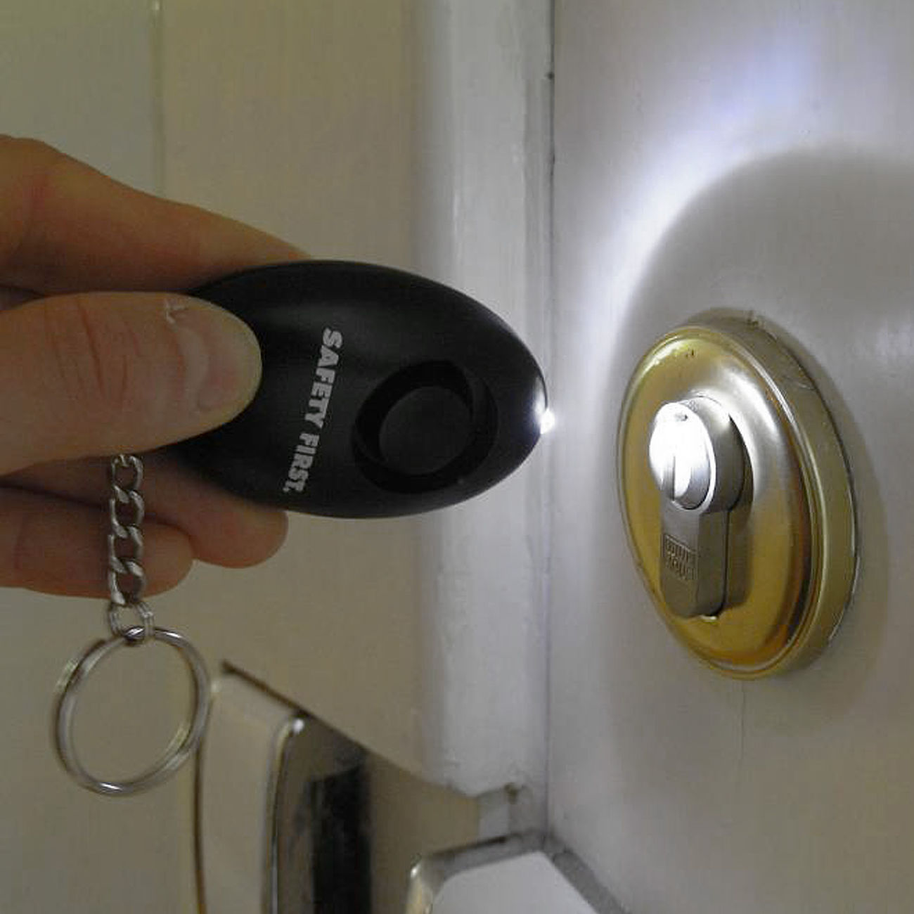 KH Security Schlüsselalarm mit LED Lampe Bild 3