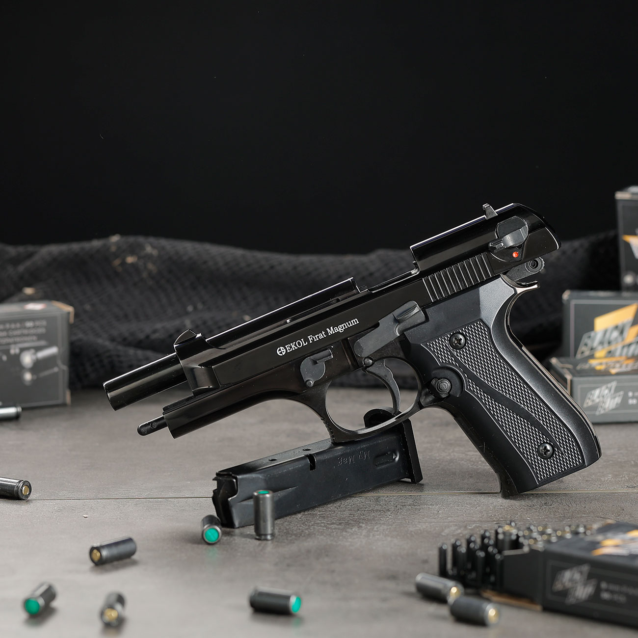 Ekol Firat Magnum Schreckschusspistole Kal. 9mm P.A.K. Vollmetall br�niert Bild 1