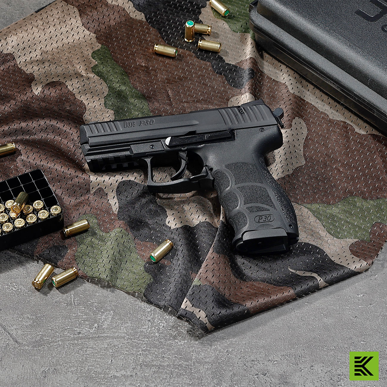 Heckler & Koch P30 Schreckschuss-Pistole 9 mm P.A.K. brniert inkl. 2x 50 Platzpatronen Bild 1