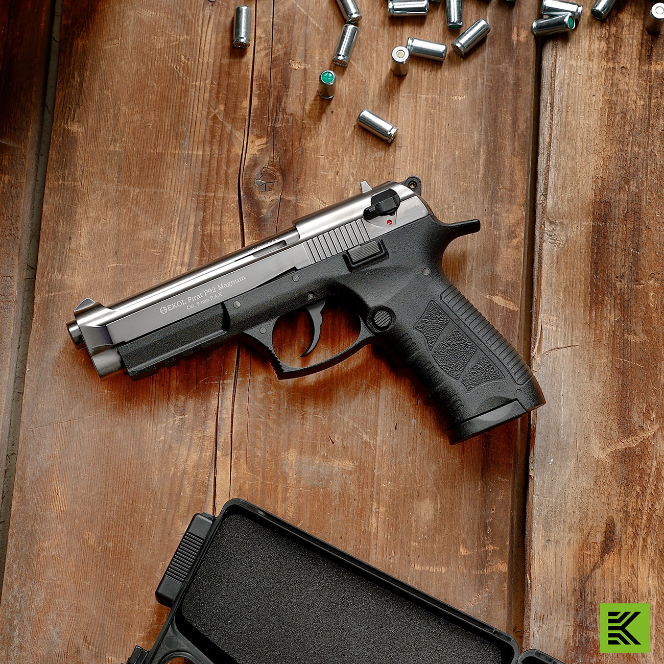 Ekol P92 Magnum Schreckschusspistole 9mm P.A.K. titan Bild 1
