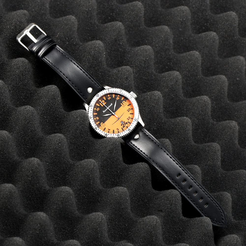 Messerschmitt Fliegeruhr ME 108 Night & Day 24h orange mit Lederarmband Bild 1