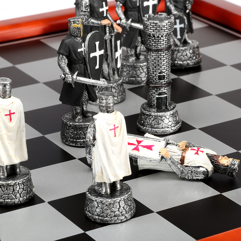Schachfiguren Kreuzritter weiß/schwarz 32 Stück inkl. Schmuckkarton Bild 1