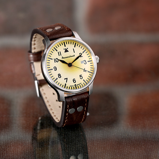 Messerschmitt Fliegeruhr ME-42 Vintage-1 mit Lederarmband Bild 1