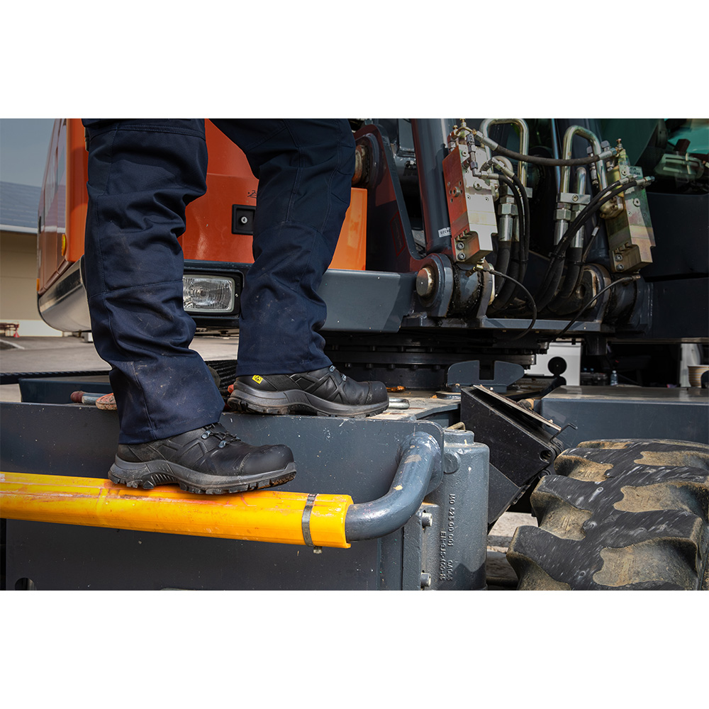 Haix black eagle hotsell safety 56 mid