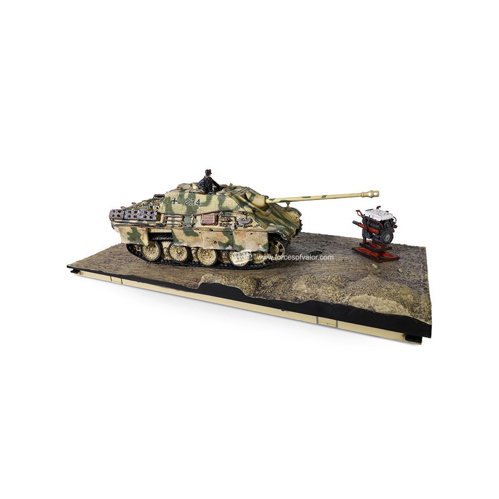 Forces of Valor Jagdpanther frühe Version 1:32 Standmodell