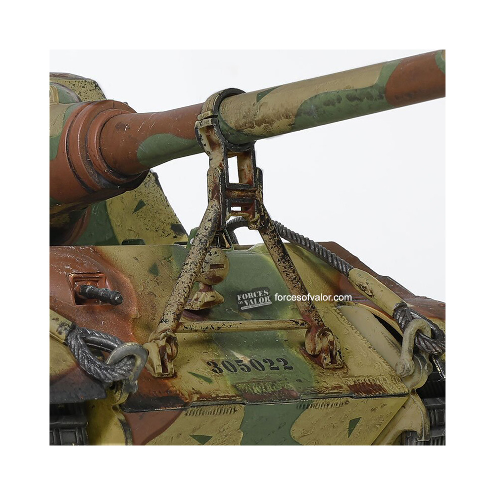 Forces of Valor Jagdtiger Henschel 1:32 Standmodell Bild 1