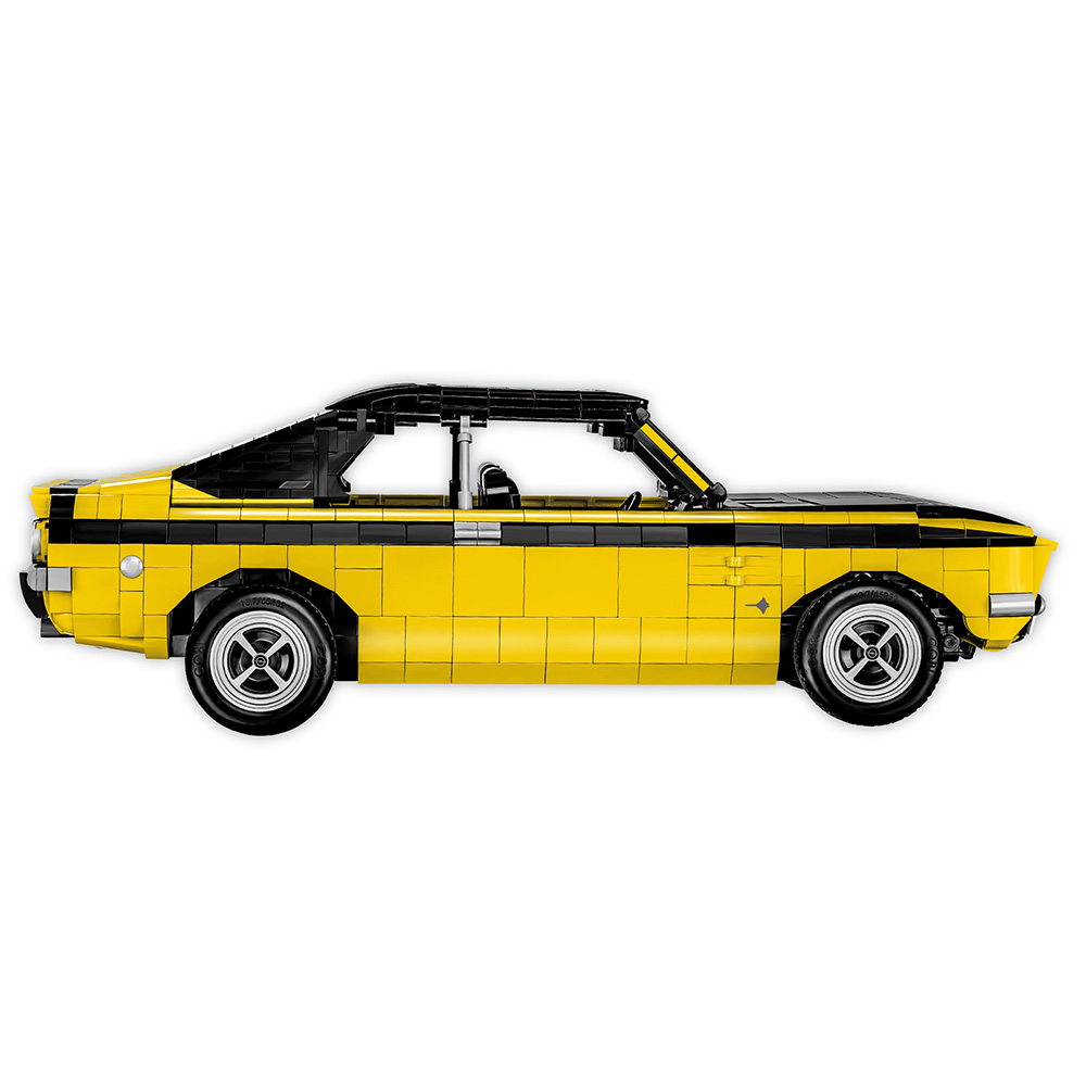 Cobi Youngtimer Collection Bausatz 1:12 Opel Manta A 1970 gelb / schwarz 1905 Teile 24339 Bild 2