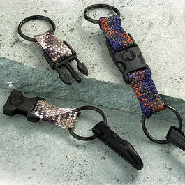 Schlüsselanhänger mit Steckschließe und Kunststaffkarabiner- farblich sortiert Bild 2