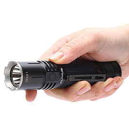 Klarus LED-Taschenlampe 360X1 Tactical Light 1800 Lumen Komplettset inkl. Akku, Holster, Lanyard, Ladekabel Bild 1 xxx: